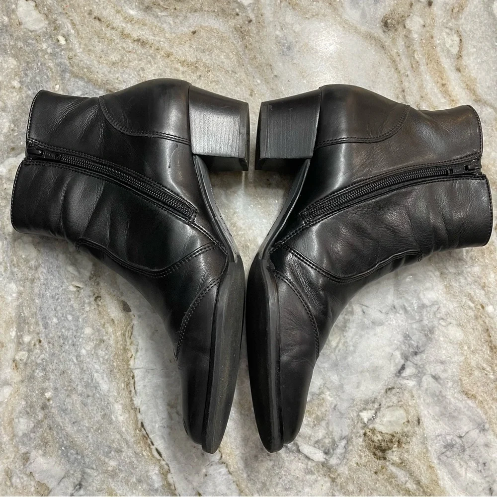Paul Green Black Leather Boots Pointed Toe 2 inch heel